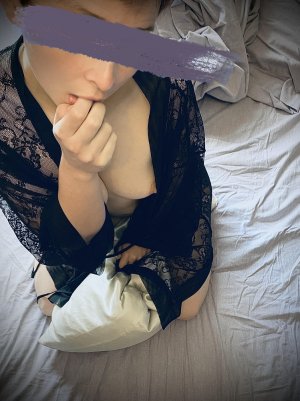 Reane outcall escort in Rochelle
